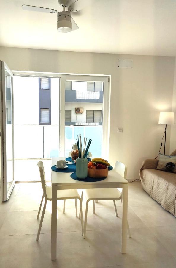 Niagara Life Apartment *