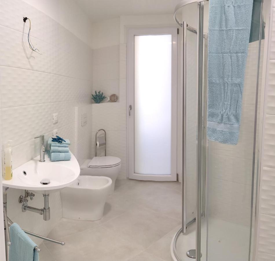 Niagara Life Apartment