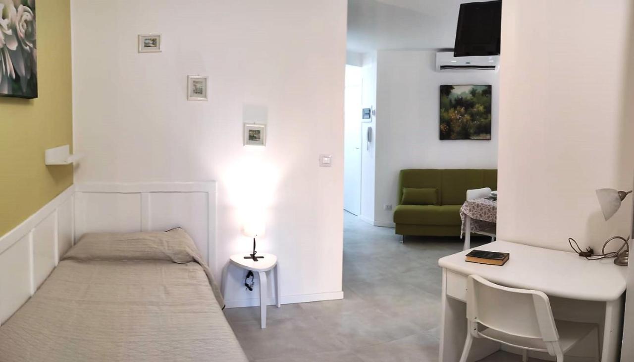 Niagara Life Apartment